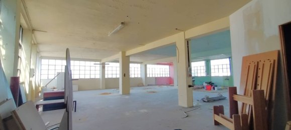 Edifício em Como, Italy 1084 m² N.º 362312 17