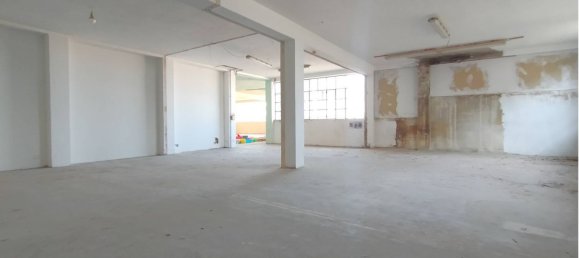 Edifício em Como, Italy 1084 m² N.º 362312 25