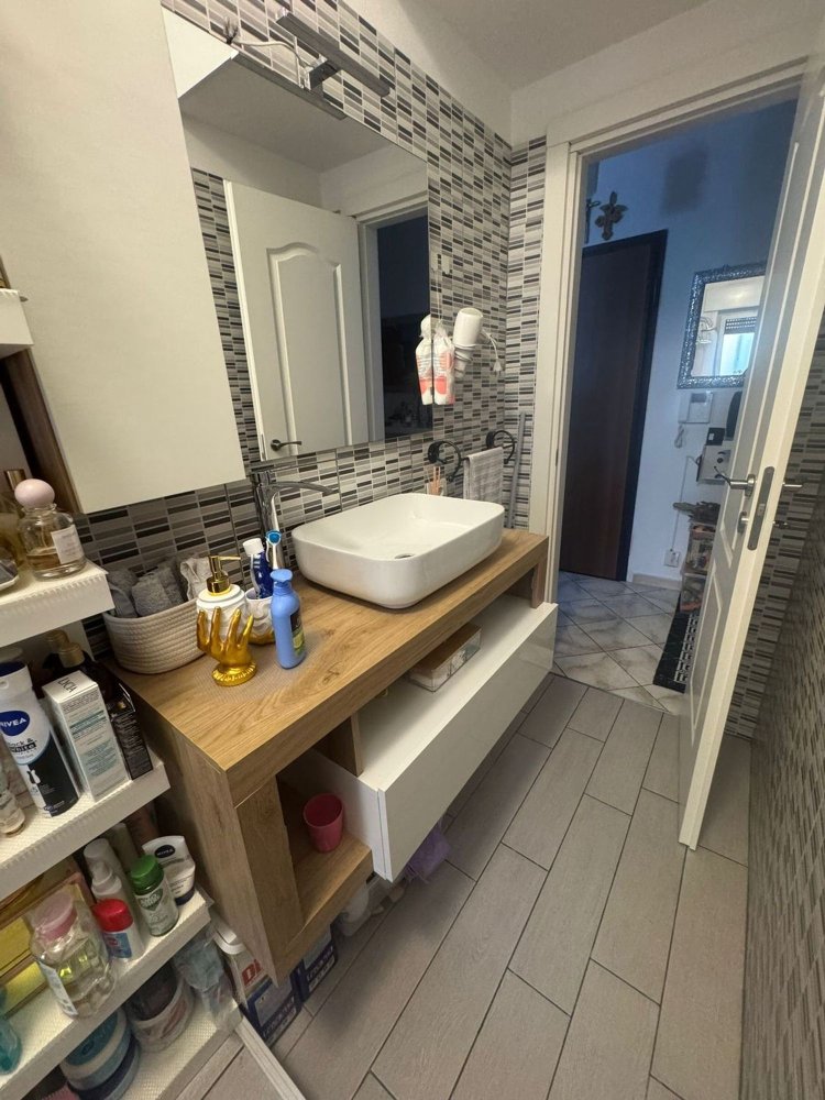 2 bedrooms Apartment in San Giuliano Milanese, Italy No. 365002