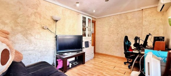 3 Schlafzimmer Wohnung in Mostoles, Spain, Nr. 170740 3