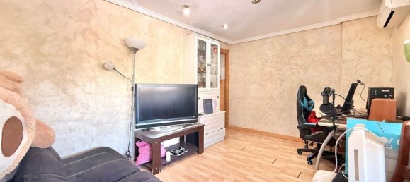 3 Schlafzimmer Wohnung in Mostoles, Spain, Nr. 170740 24