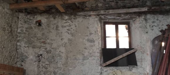 6-salle Appartement à Asso, Italy No. 81370 5