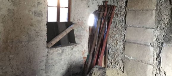 6-salle Appartement à Asso, Italy No. 81370 9