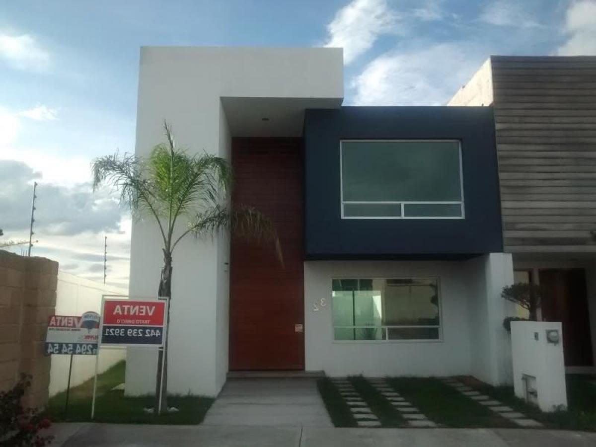 Casa de 3 dormitorios en Querétaro, Mexico No. 152553