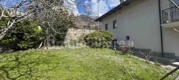 Villa de 4 dormitorios en Saint Christophe, Italy No. 220703 11