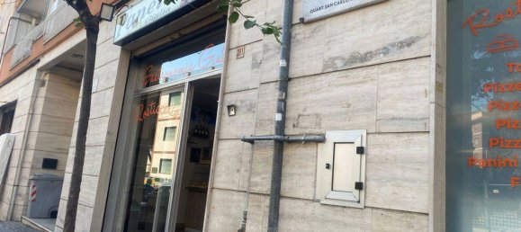 1 room Commercial property in Naples, Italy No. 285354 5