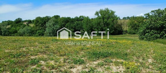 1300m² Land in Montfa, France No. 63331 4