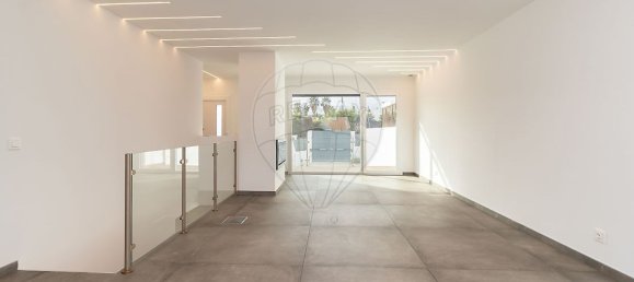 4 غرف نوم منزل في Setubal, Portugal رقم 170682 6