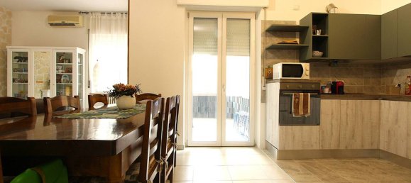 Apartamento de 2 dormitorios en Verona, Italy No. 324395 20