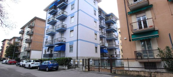 Apartamento de 2 dormitorios en Verona, Italy No. 324395 2