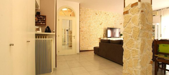 Apartamento de 2 dormitorios en Verona, Italy No. 324395 6