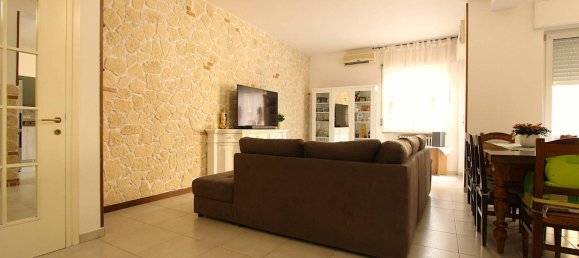 Apartamento de 2 dormitorios en Verona, Italy No. 324395 8