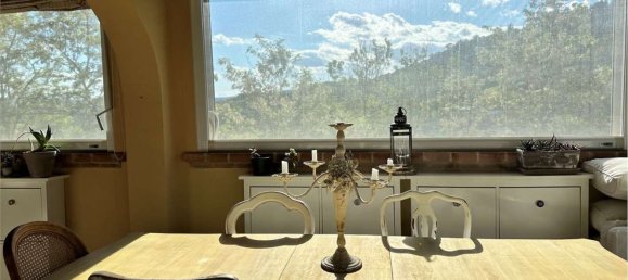 4 bedrooms Apartment in Corciano, Italy No. 333446 6