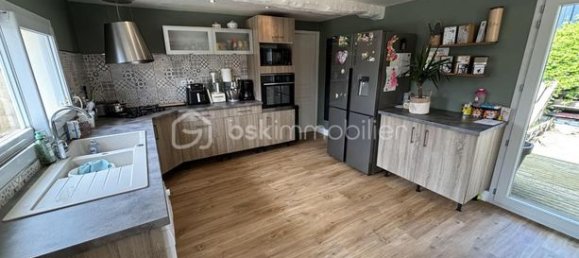 4 bedrooms House in Seine-Maritime, France No. 359848 8