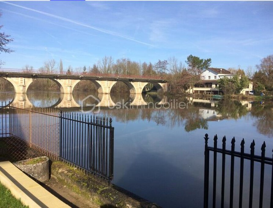 10-Zimmer Wohnung in Montpon-Menesterol, France, Nr. 317809