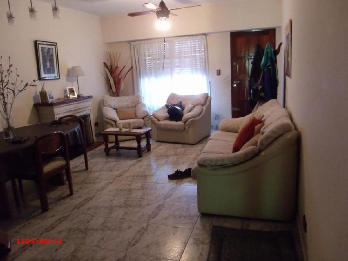 3 Schlafzimmer Haus in Moron, Argentina, Nr. 20041