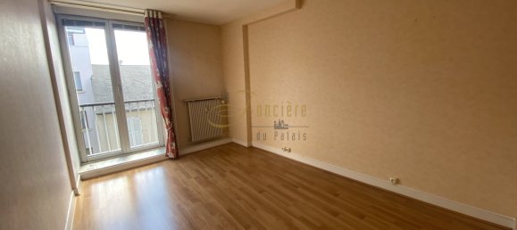 3 chambres Appartement à Bourges, France No. 83983 5