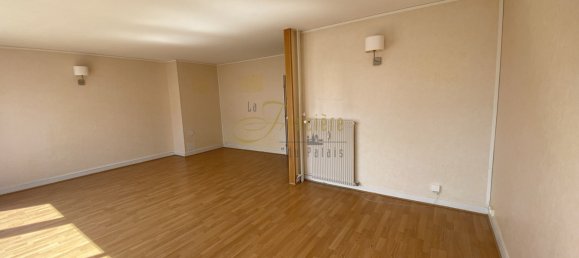 3 chambres Appartement à Bourges, France No. 83983 4