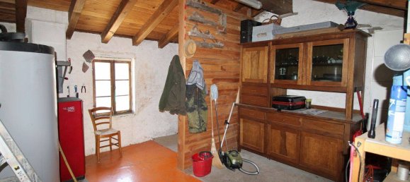 4 bedrooms House in Fanano, Italy No. 371353 36