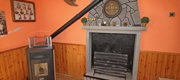 4 bedrooms House in Fanano, Italy No. 371353 5