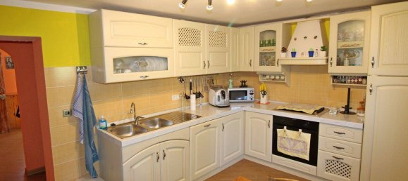 4 bedrooms House in Fanano, Italy No. 371353 15