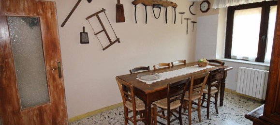 4 bedrooms House in Fanano, Italy No. 371353 9