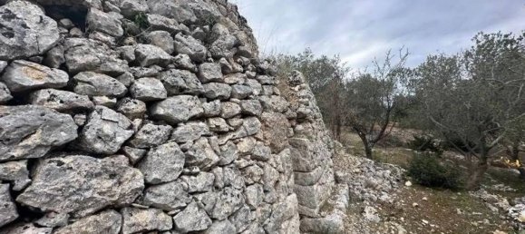 Дом с 2 спальнями в Остуни, Италия № 345459 3