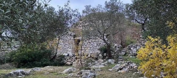 Дом с 2 спальнями в Остуни, Италия № 345459 10