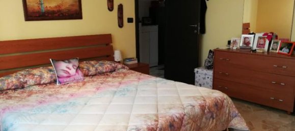 4-Zimmer Wohnung in Quiliano, Italy, Nr. 253605 3