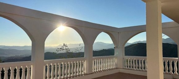 4 bedrooms House in Canillas de Aceituno, Spain No. 235841 15