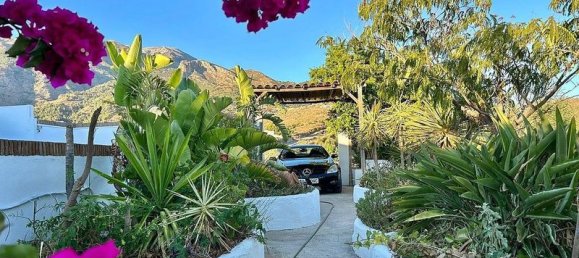 4 bedrooms House in Canillas de Aceituno, Spain No. 235841 8