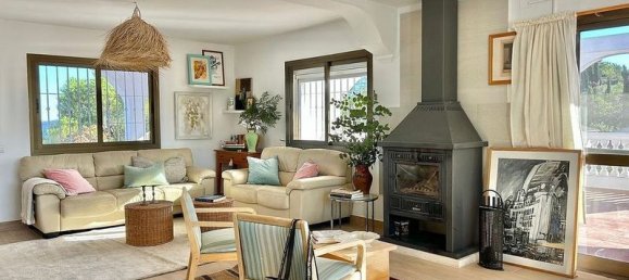 4 bedrooms House in Canillas de Aceituno, Spain No. 235841 13