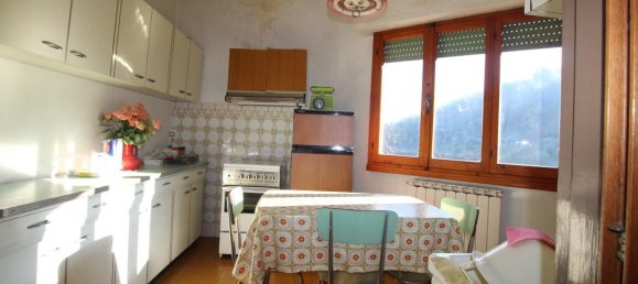 Apartamento de 4 habitaciónes en Cavriglia, Italy No. 234190 2