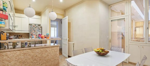 3 bedrooms Apartment in Paris, France No. 161998 23