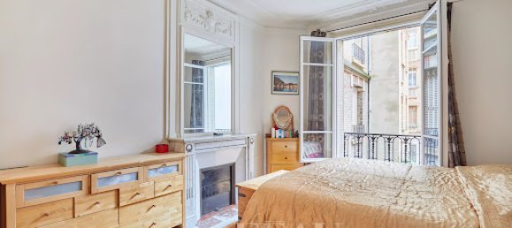 3 bedrooms Apartment in Paris, France No. 161998 6