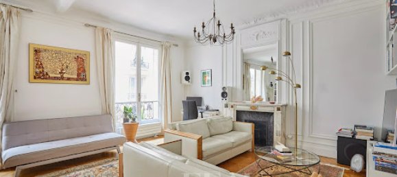 3 bedrooms Apartment in Paris, France No. 161998 4