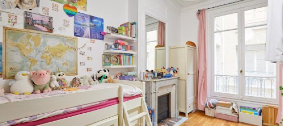 3 bedrooms Apartment in Paris, France No. 161998 8