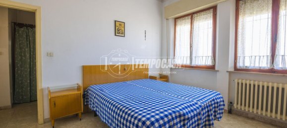 3 rooms Apartment in Senigallia, Italy No. 14641 5
