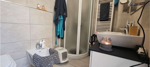 Квартира с 2 комнатами в Фино Морнаско, Италия № 159788 20