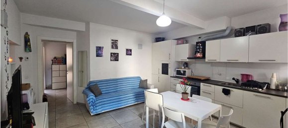 Квартира с 2 комнатами в Фино Морнаско, Италия № 159788 3