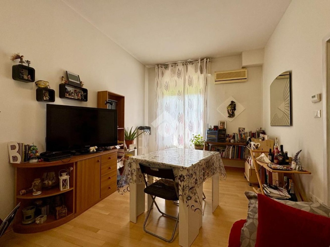 Квартира с 2 комнатами в Будрио, Италия № 202989