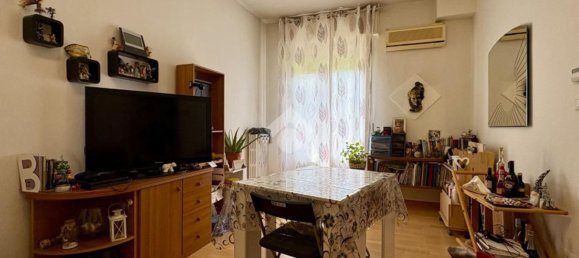 Квартира с 2 комнатами в Будрио, Италия № 202989 13