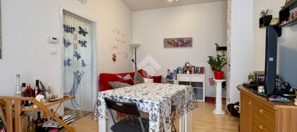 Квартира с 2 комнатами в Будрио, Италия № 202989 20