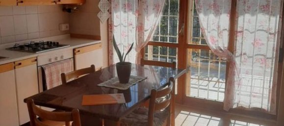 5 rooms Apartment in Latina, Italy No. 29995 16