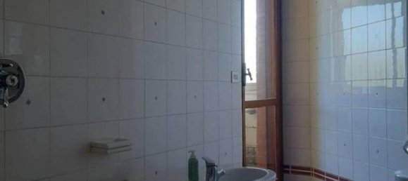 5 rooms Apartment in Latina, Italy No. 29995 46