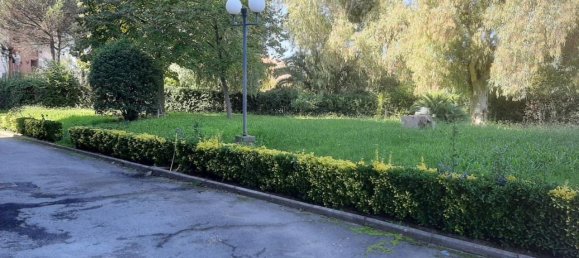 5 rooms Apartment in Latina, Italy No. 29995 61