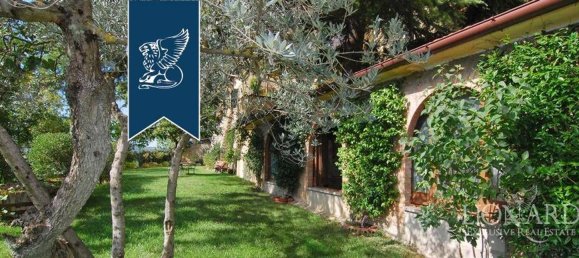 Villa de 5 habitaciónes en Arezzo, Italy No. 57955 7