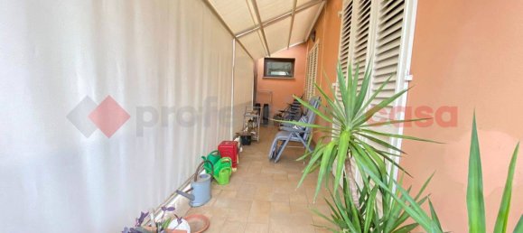 2 bedrooms Apartment in Signa, Italy No. 56842 6