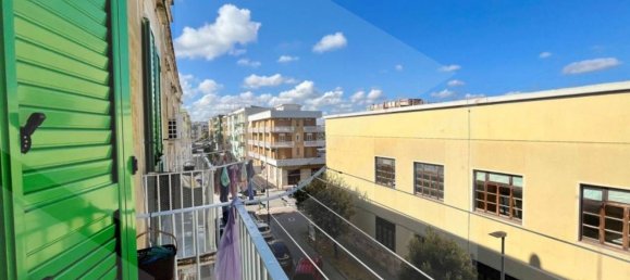 3 rooms Apartment in Molfetta, Italy No. 181056 5