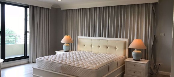 3 bedrooms Condo in Sathon, Thailand No. 9390 4